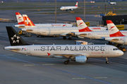Airbus A320-214 - OE-LBX operated by Austrian Airlines