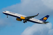 Boeing 757-200 - TF-ISZ operated by Icelandair