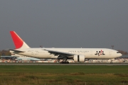 Boeing 777-200ER - JA711J operated by Japan Airlines (JAL)