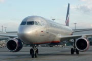 Airbus A320-214 - VP-BZP operated by Aeroflot