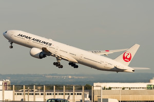 JA741J - Boeing 777-300ER operated by Japan Airlines (JAL) taken 