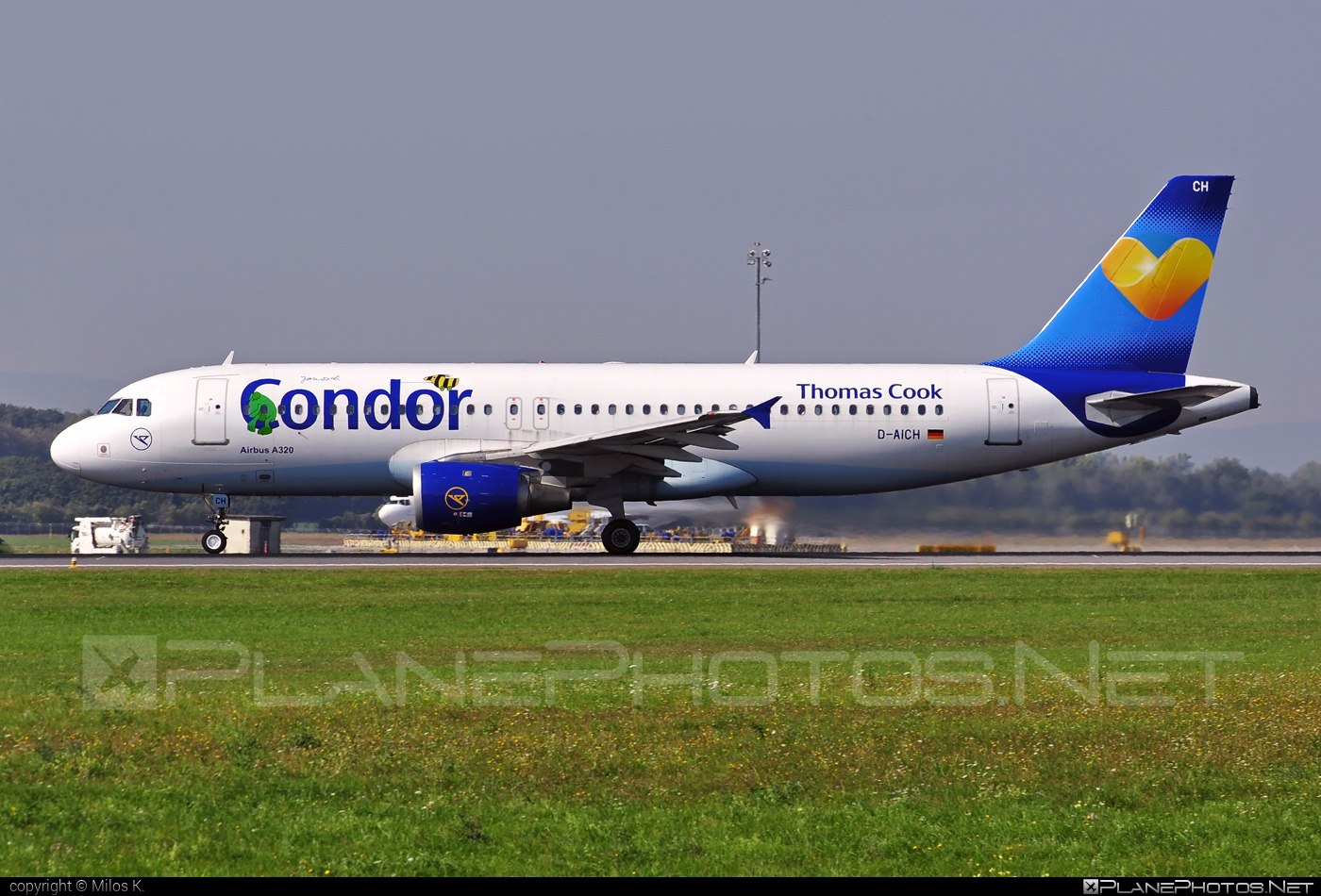 Airbus A320-212 - D-AICH operated by Condor #a320 #a320family #airbus #airbus320 #condor #condorAirlines