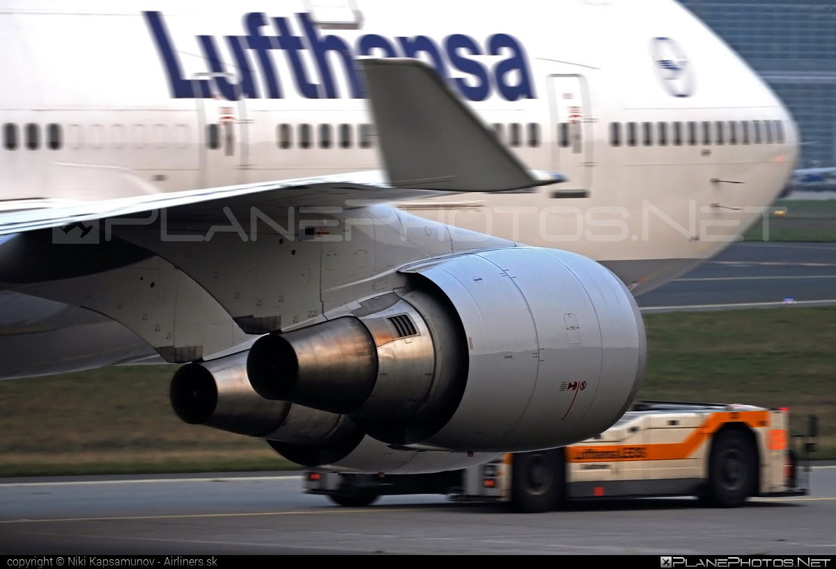 Boeing 747-400 - D-ABVZ operated by Lufthansa #b747 #boeing #boeing747 #jumbo #lufthansa