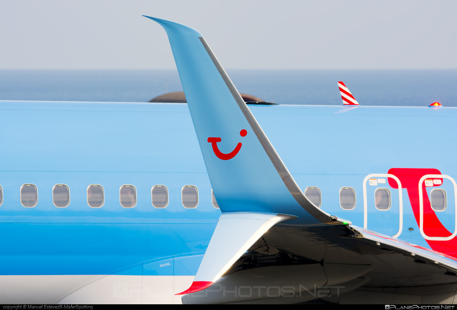 SE-RFX - Boeing 737-800 operated by TUIfly Nordic taken by Manuel