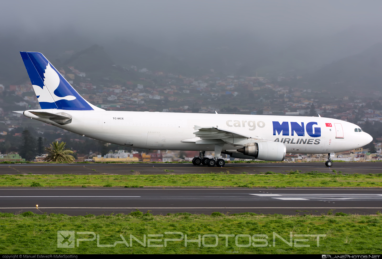 Airbus A300B4-605R - TC-MCE operated by MNG Airlines #a300 #airbus