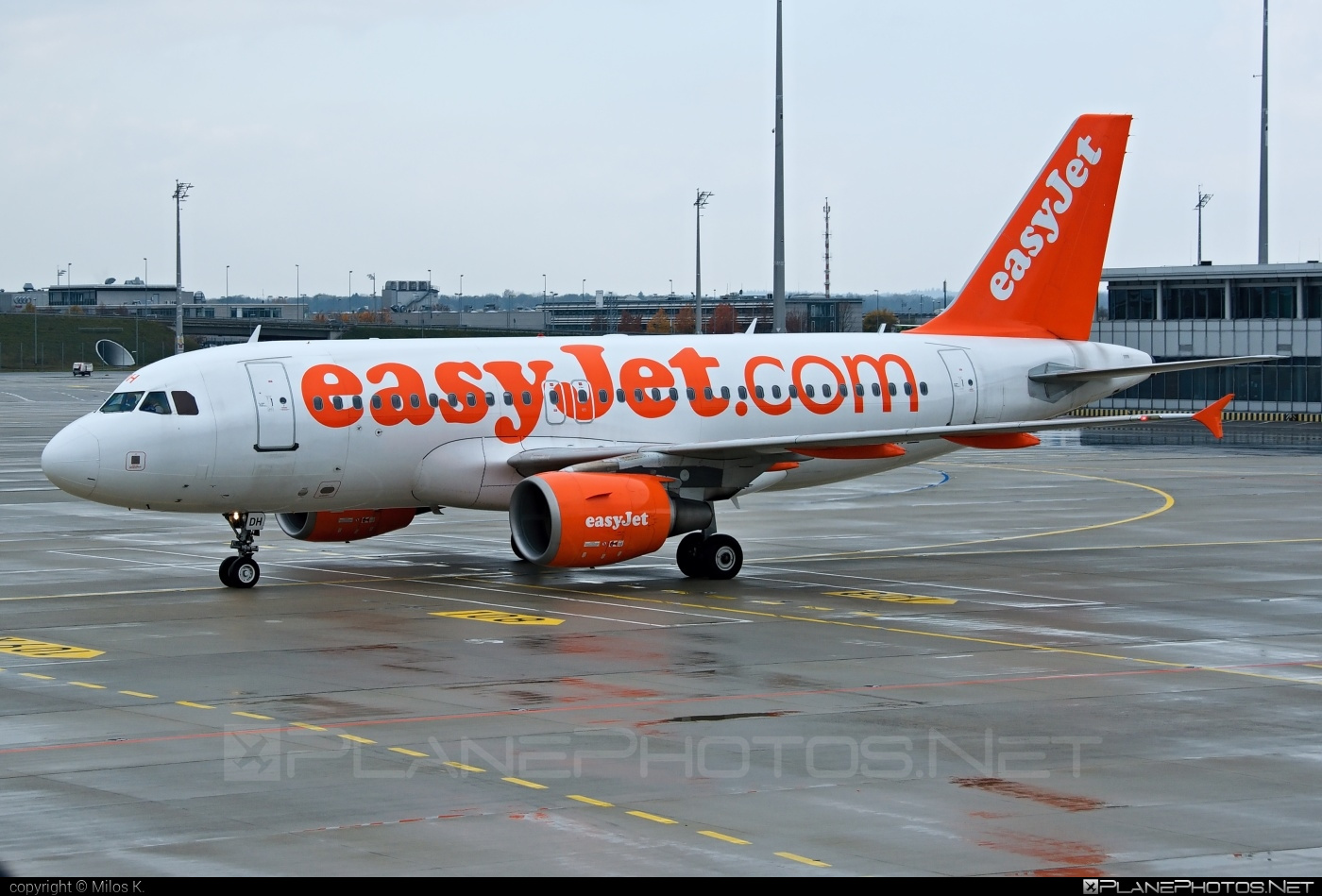 Airbus A319-111 - G-EZDH operated by easyJet #a319 #a320family #airbus #airbus319 #easyjet