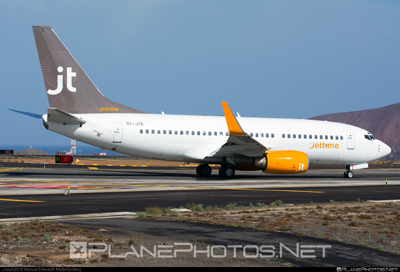Boeing 737-700 - OY-JTR operated by Jet Time #b737 #b737nextgen #b737ng #boeing #boeing737