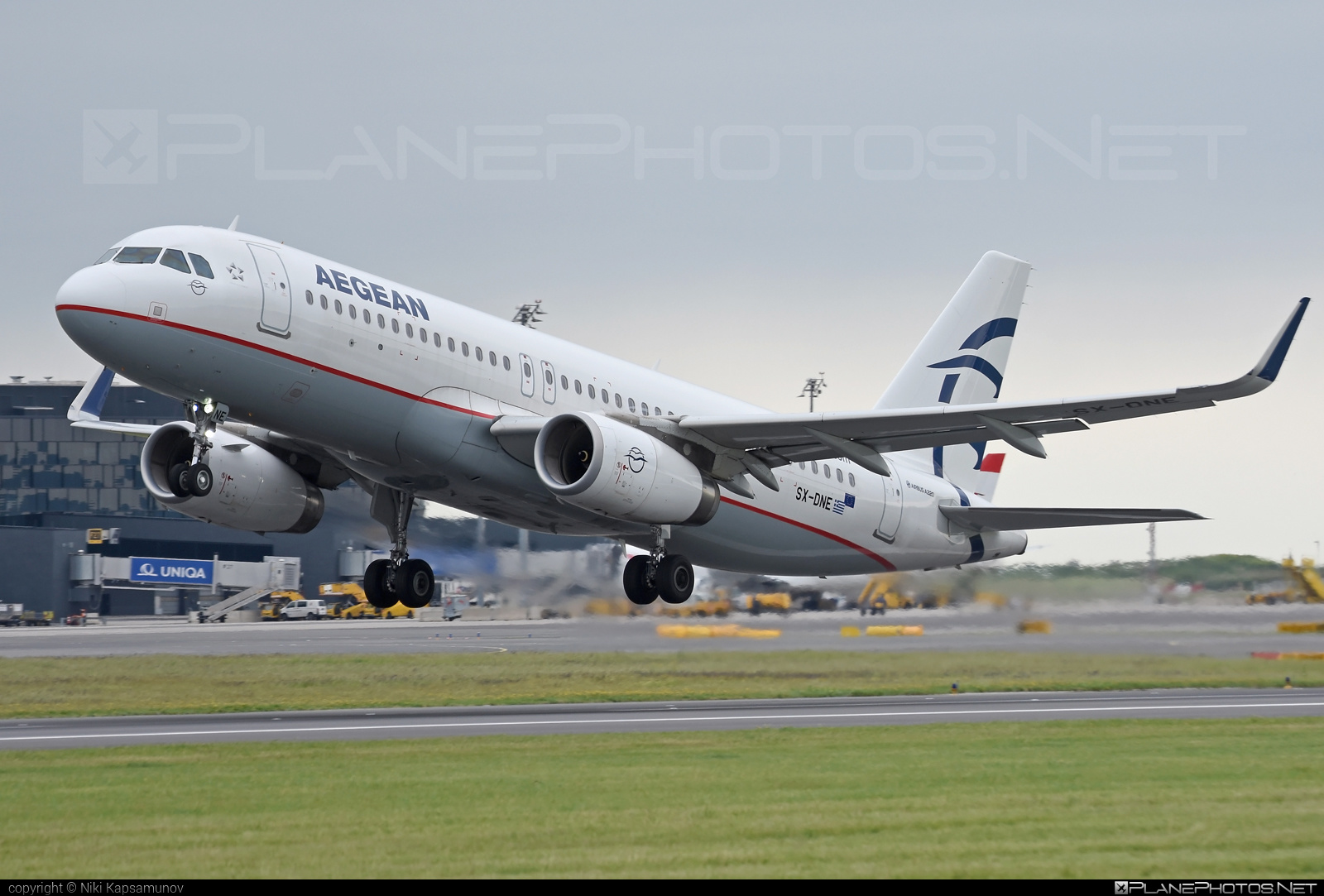 Airbus A320-232 - SX-DNE operated by Aegean Airlines #a320 #a320family #airbus #airbus320