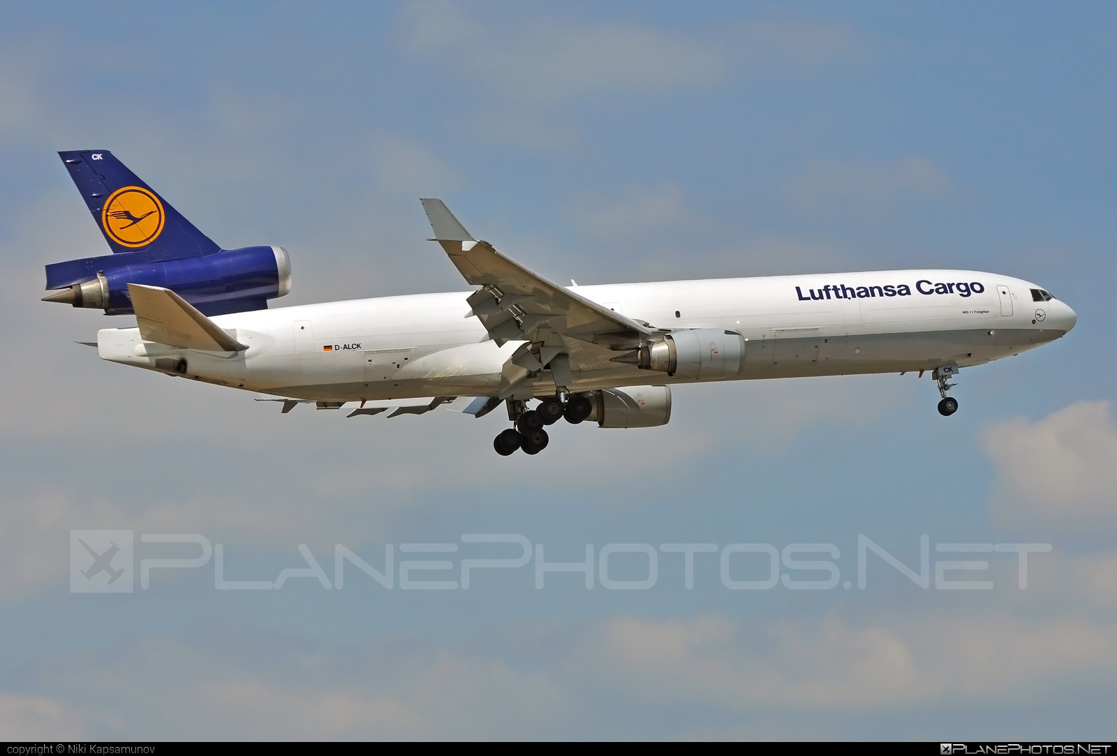 McDonnell Douglas MD-11F - D-ALCK operated by Lufthansa Cargo #lufthansa #lufthansacargo #mcDonnellDouglas #mcdonnelldouglas11 #mcdonnelldouglas11f #mcdonnelldouglasmd11 #mcdonnelldouglasmd11f #md11 #md11f