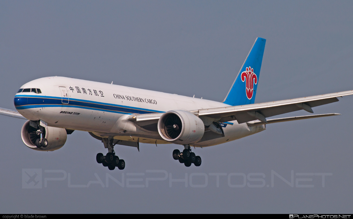 Boeing 777F - B-2073 operated by China Southern Cargo #b777 #b777f #b777freighter #boeing #boeing777 #tripleseven