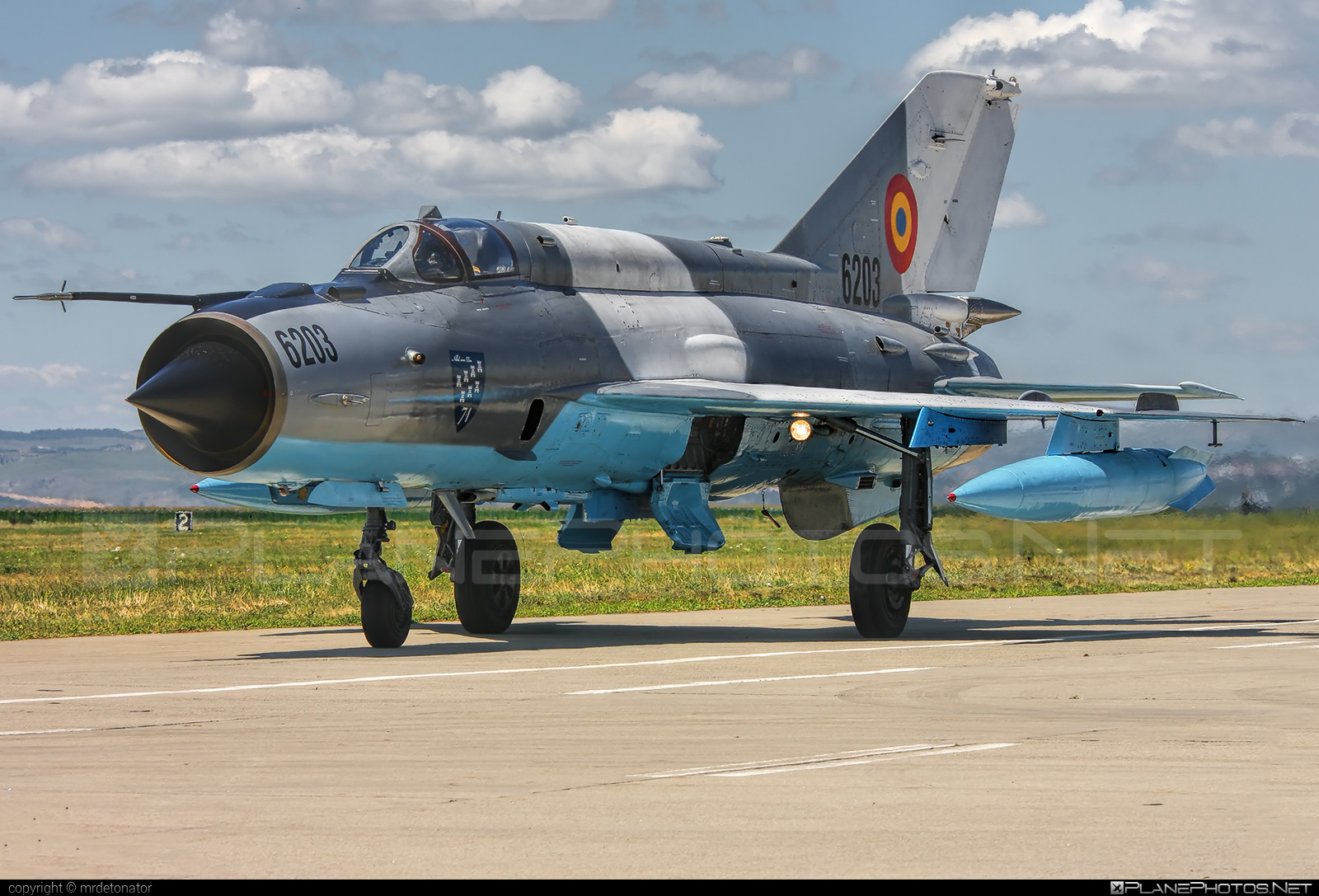 Mikoyan-Gurevich MiG-21MF - 6203 operated by Forţele Aeriene Române (Romanian Air Force) #forteleaerieneromane #mig #mig21 #mig21mf #mikoyangurevich #romanianairforce