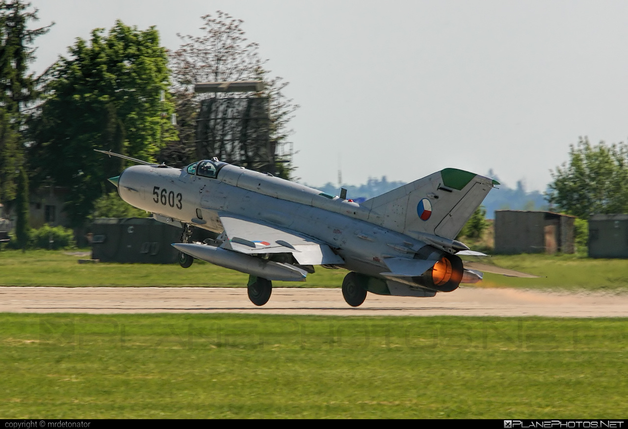 Mikoyan-Gurevich MiG-21MFN - 5603 operated by Vzdušné síly AČR (Czech Air Force) #czechairforce #mig #mig21 #mig21mfn #mikoyangurevich #vzdusnesilyacr