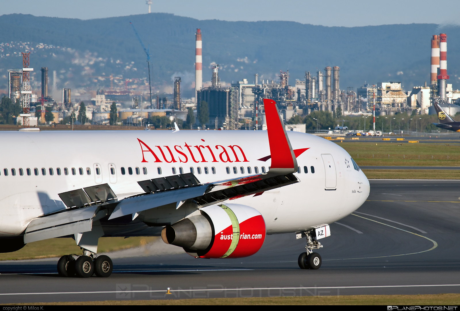Boeing 767-300ER - OE-LAZ operated by Austrian Airlines #austrian #austrianAirlines #b767 #b767er #boeing #boeing767