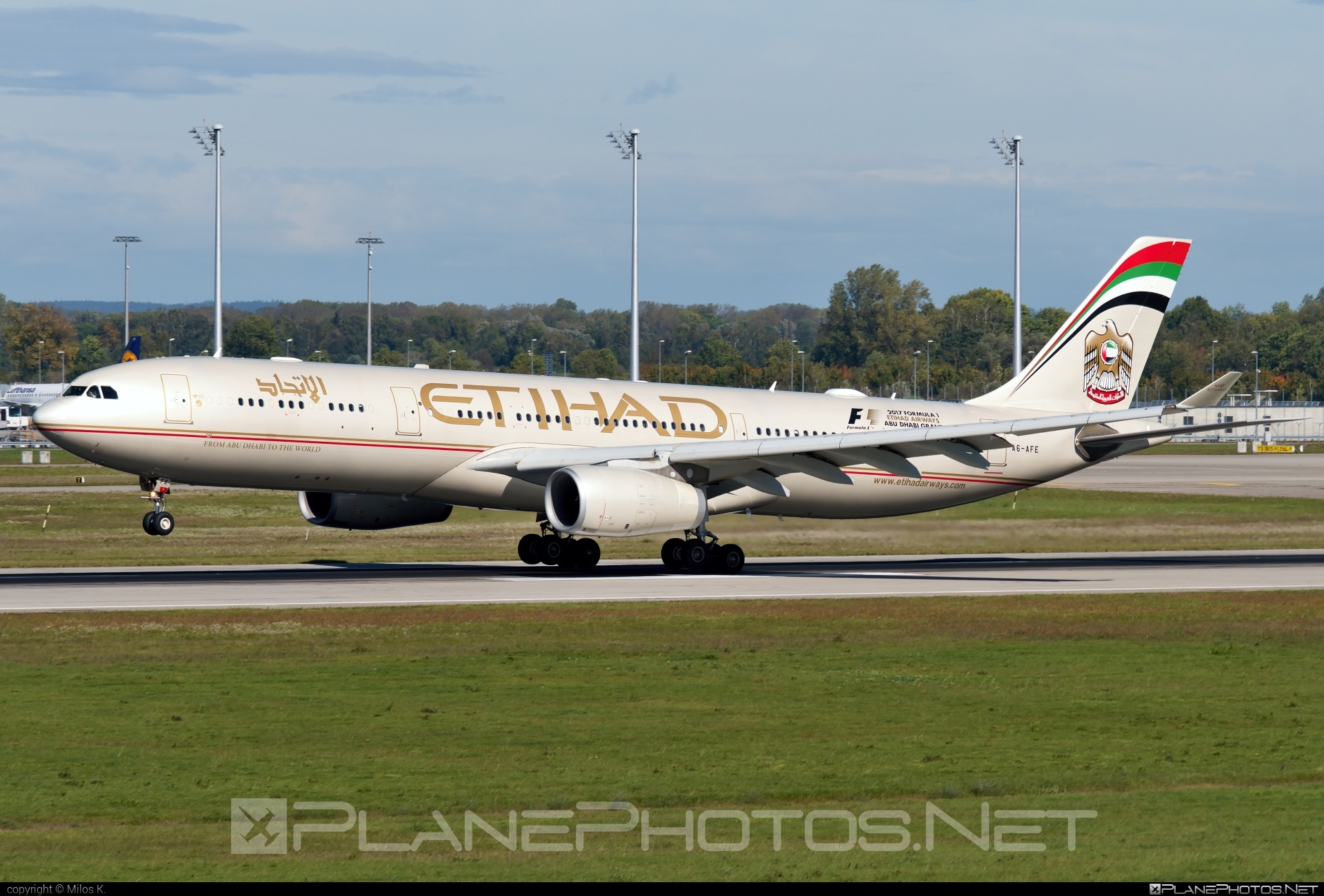 Airbus A330-343 - A6-AFE operated by Etihad Airways #a330 #a330family #airbus #airbus330 #etihad #etihadairways