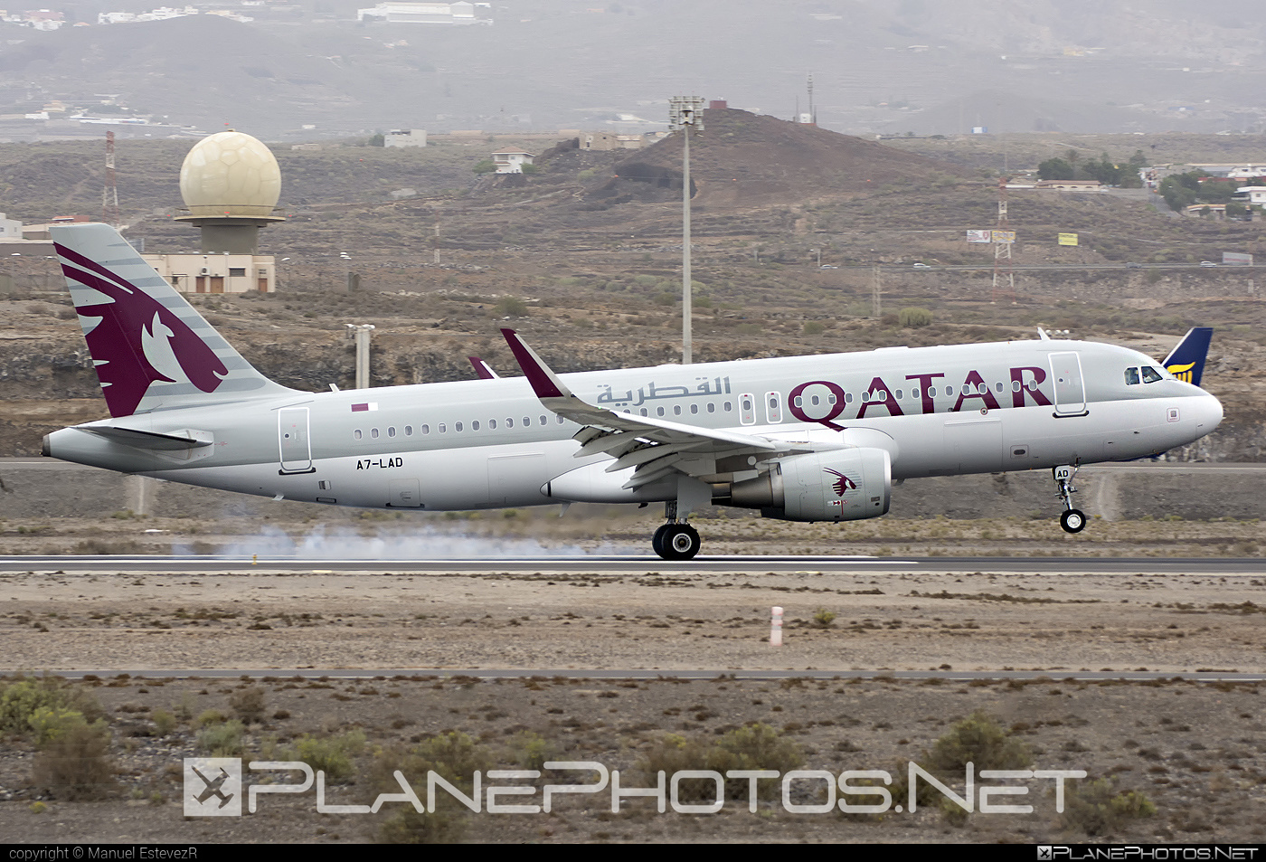 Airbus A320-214 - A7-LAD operated by Qatar Airways #a320 #a320family #airbus #airbus320 #qatarairways