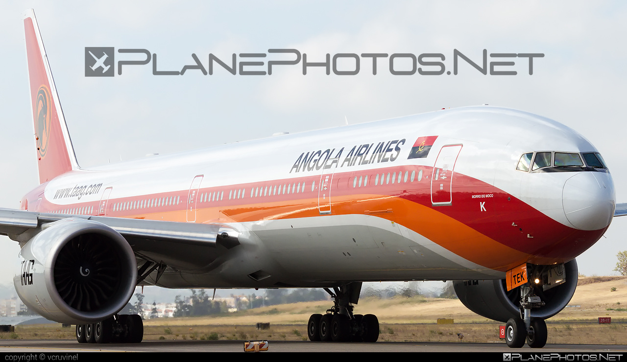 D2-TEK - Boeing 777-300ER operated by TAAG Linhas Aéreas de Angola