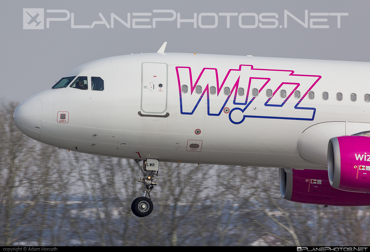 Airbus A320-232 - HA-LWR operated by Wizz Air #a320 #a320family #airbus #airbus320 #wizz #wizzair