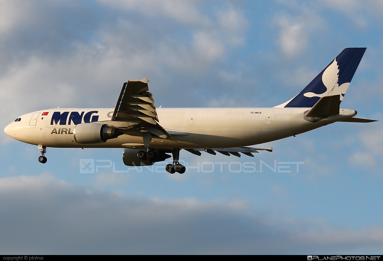Airbus A300B4-605R - TC-MCE operated by MNG Airlines #a300 #airbus
