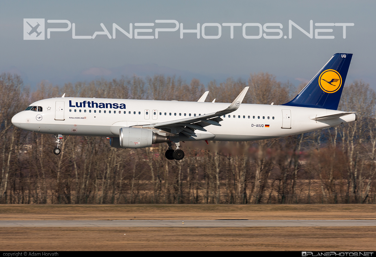 Airbus A320-214 - D-AIUQ operated by Lufthansa #a320 #a320family #airbus #airbus320 #lufthansa