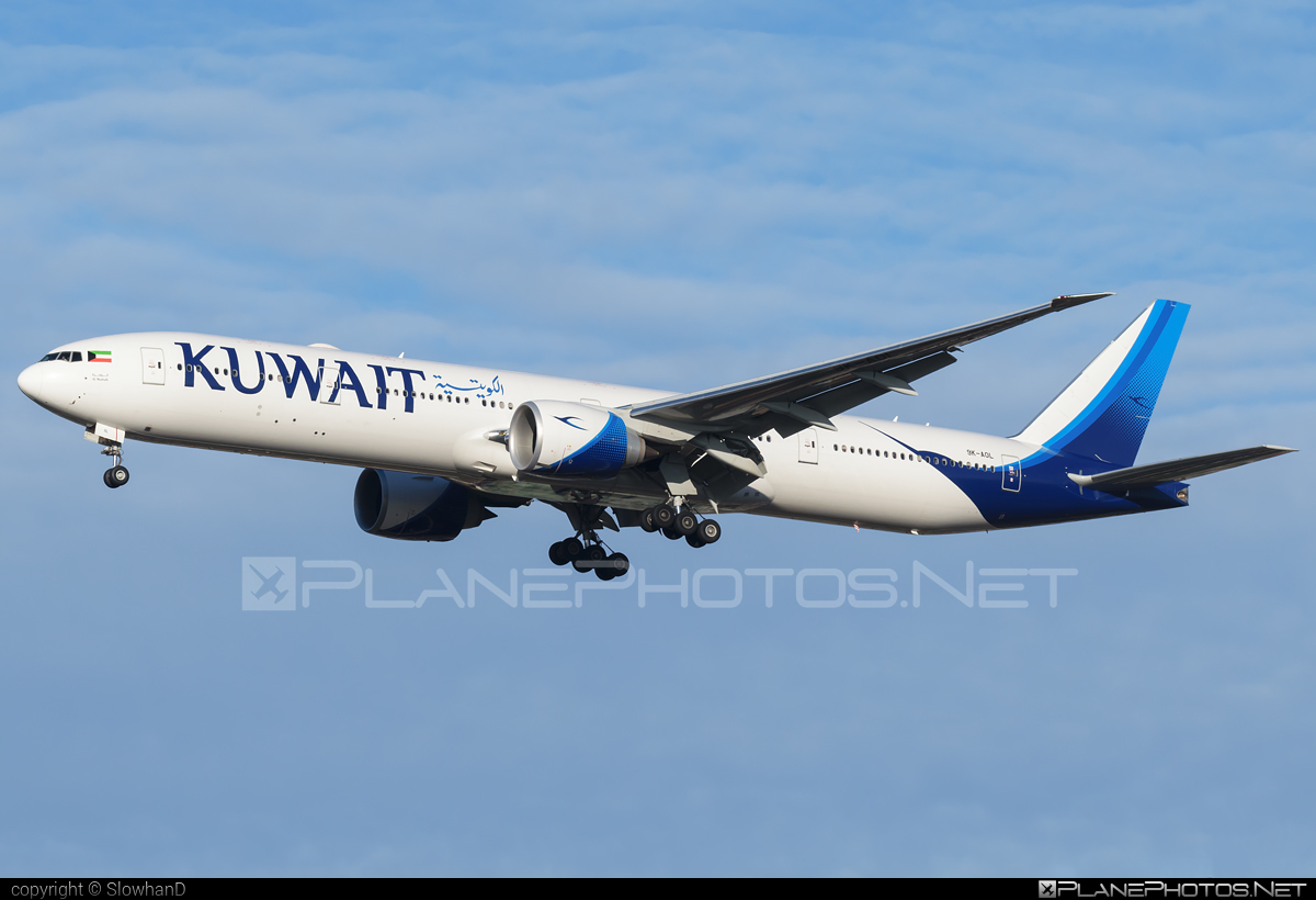 Boeing 777-300ER - 9K-AOL operated by Kuwait Airways #b777 #b777er #boeing #boeing777 #tripleseven