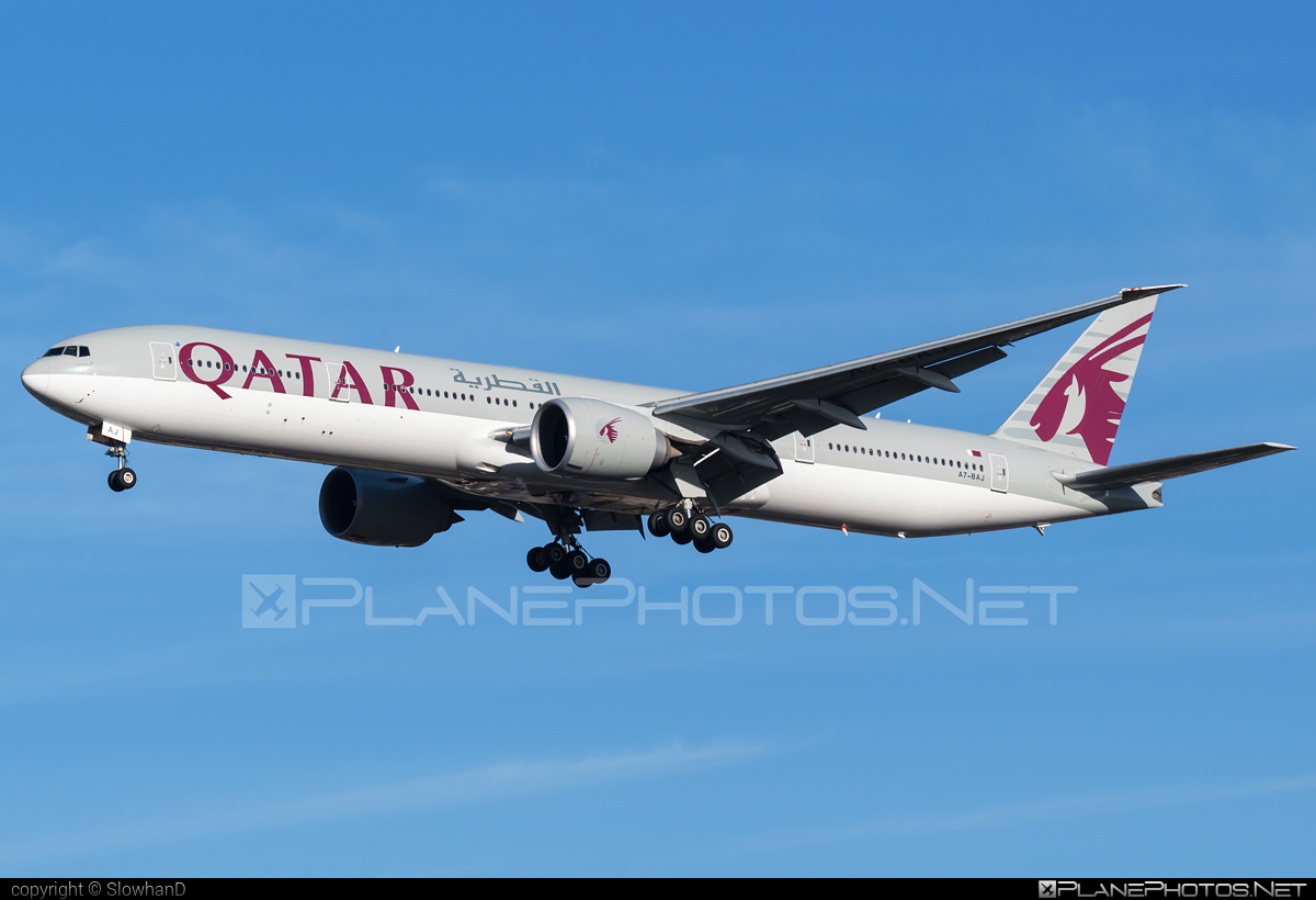 Boeing 777-300ER - A7-BAJ operated by Qatar Airways #b777 #b777er #boeing #boeing777 #qatarairways #tripleseven