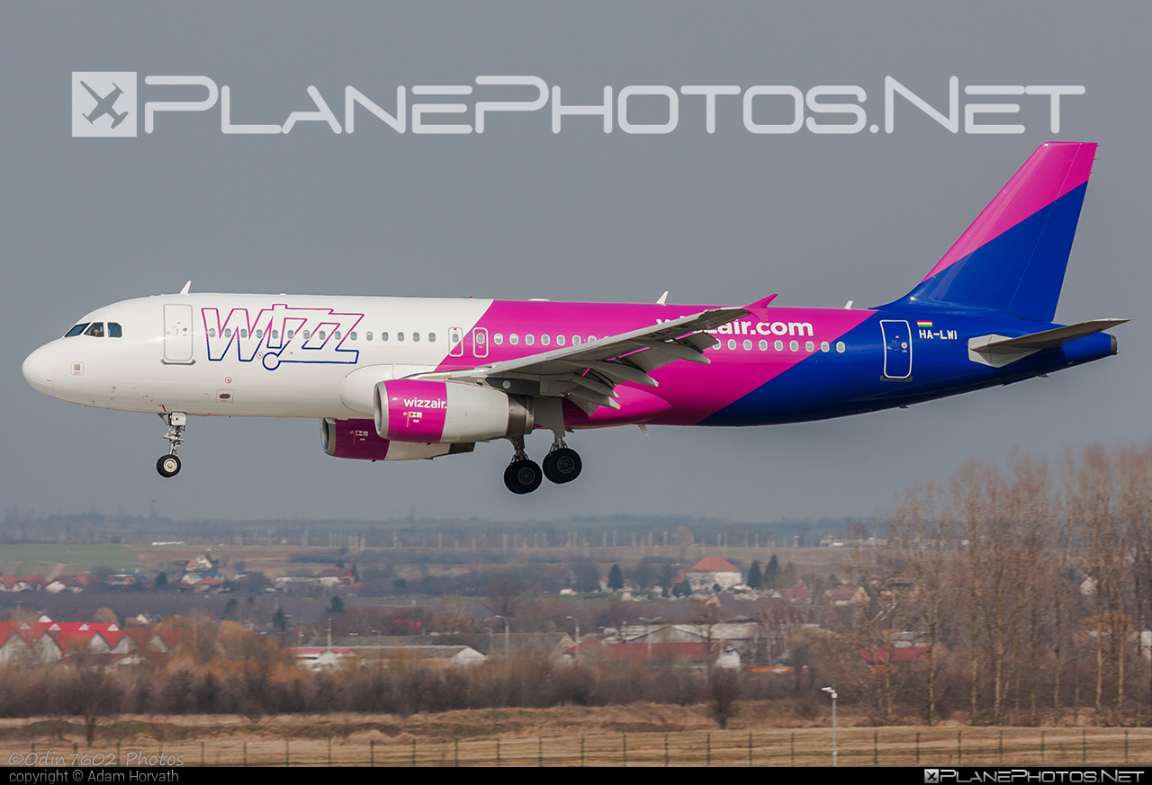 Airbus A320-232 - HA-LWI operated by Wizz Air #a320 #a320family #airbus #airbus320 #wizz #wizzair