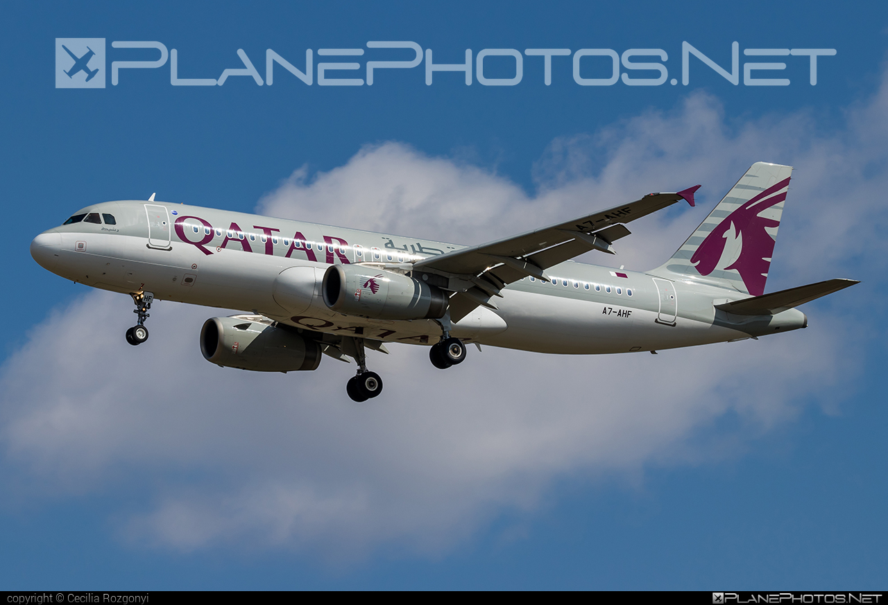 Airbus A320-232 - A7-AHF operated by Qatar Airways #a320 #a320family #airbus #airbus320 #qatarairways