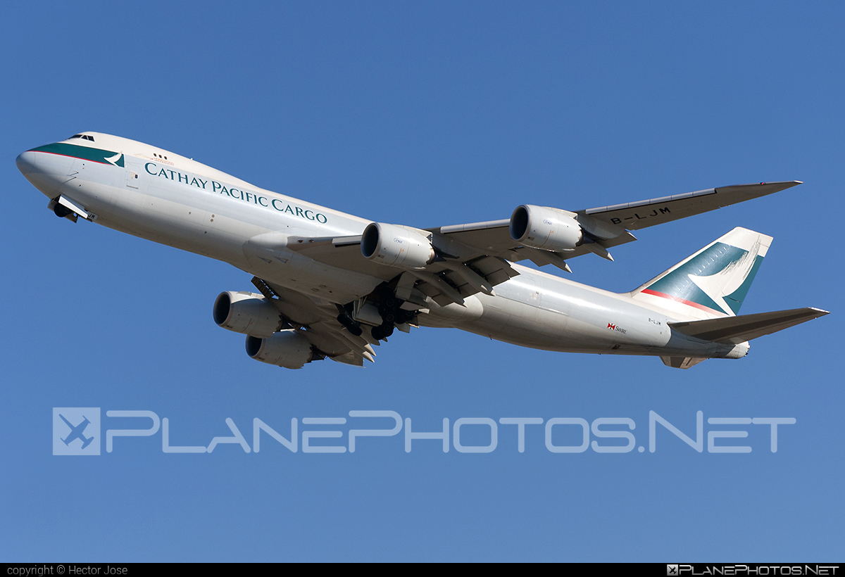 Boeing 747-8F - B-LJM operated by Cathay Pacific Cargo #b747 #b747f #b747freighter #boeing #boeing747 #cathaypacific #cathaypacificcargo #jumbo