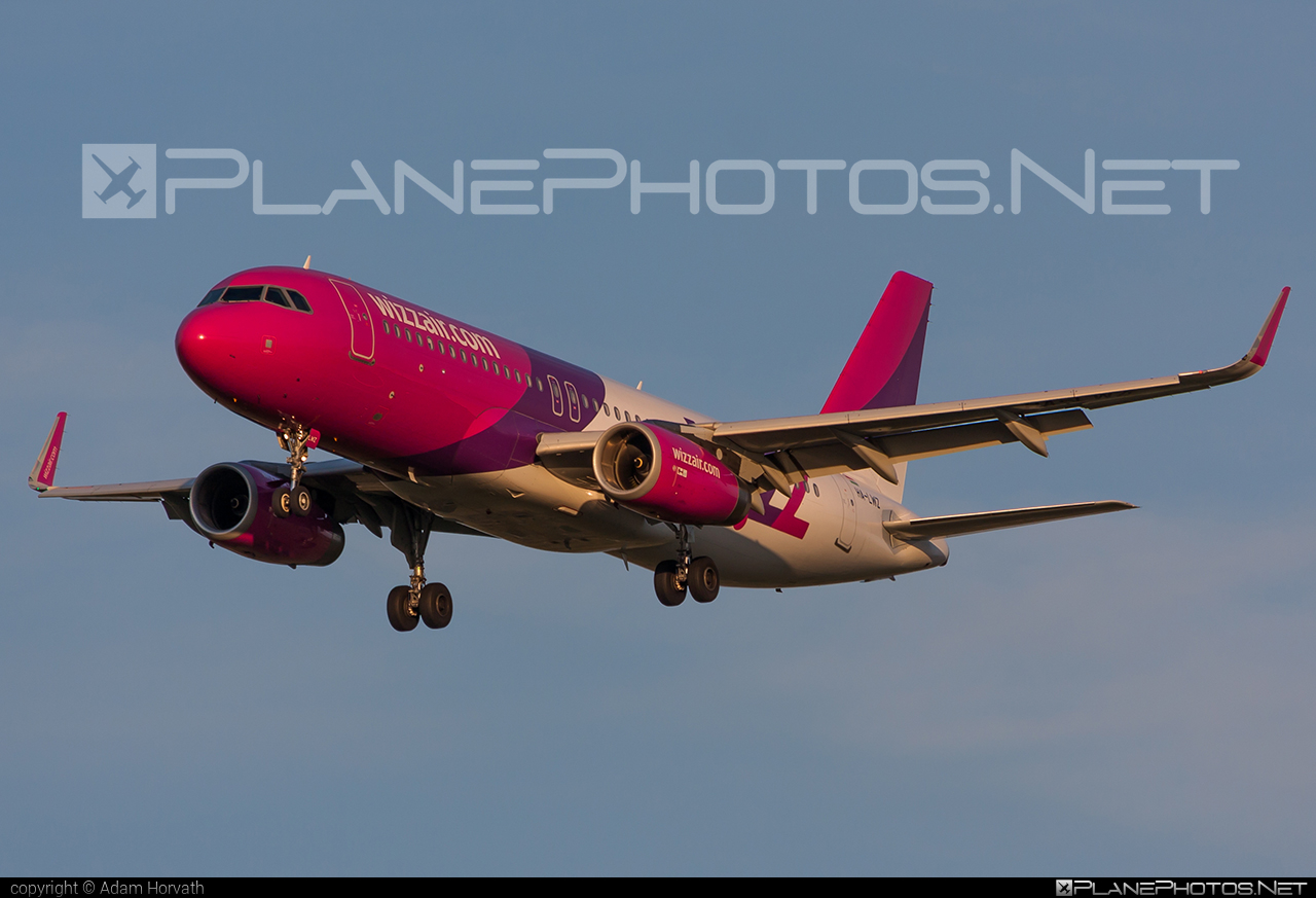 Airbus A320-232 - HA-LWZ operated by Wizz Air #a320 #a320family #airbus #airbus320 #wizz #wizzair