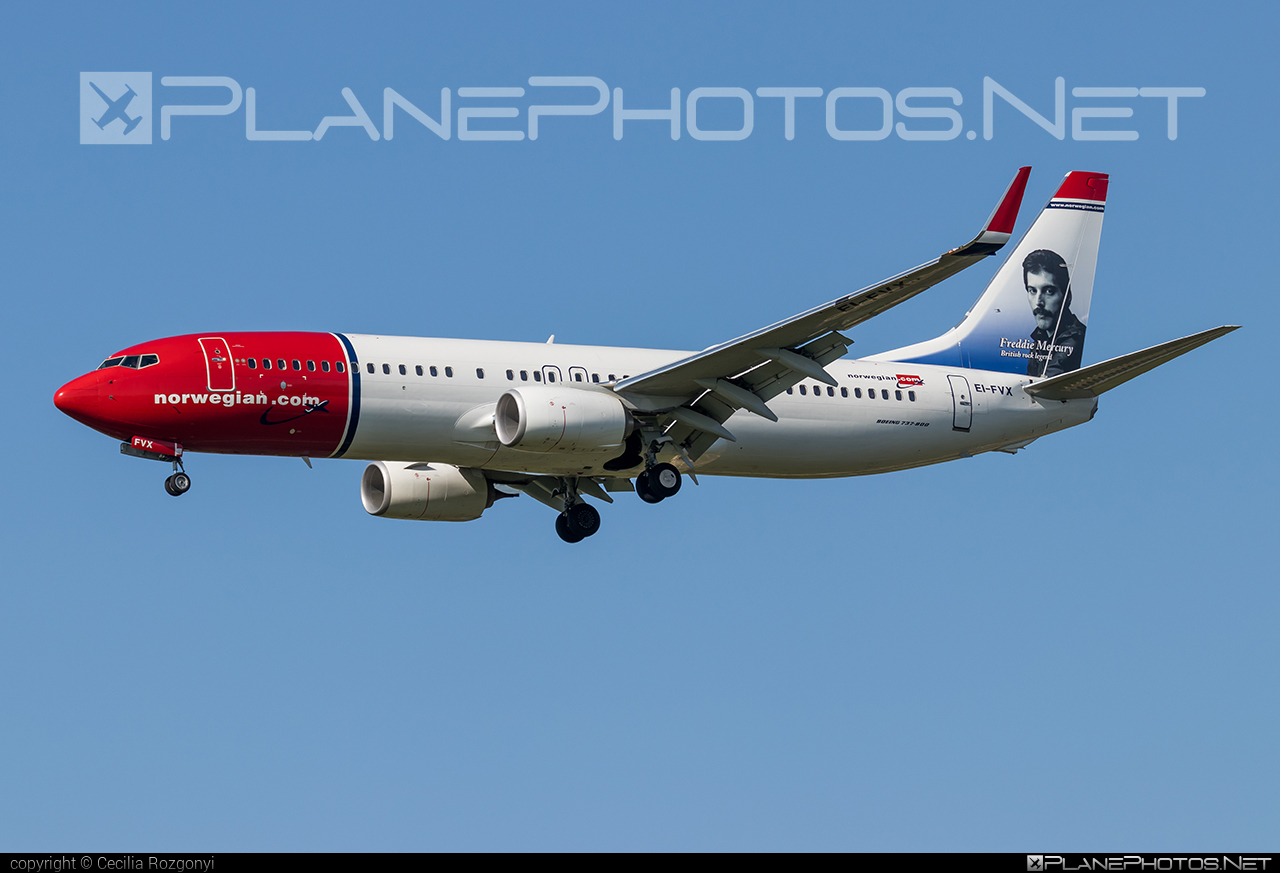 Boeing 737-800 - EI-FVX operated by Norwegian Air Shuttle #b737 #b737nextgen #b737ng #boeing #boeing737 #norwegian #norwegianair #norwegianairshuttle