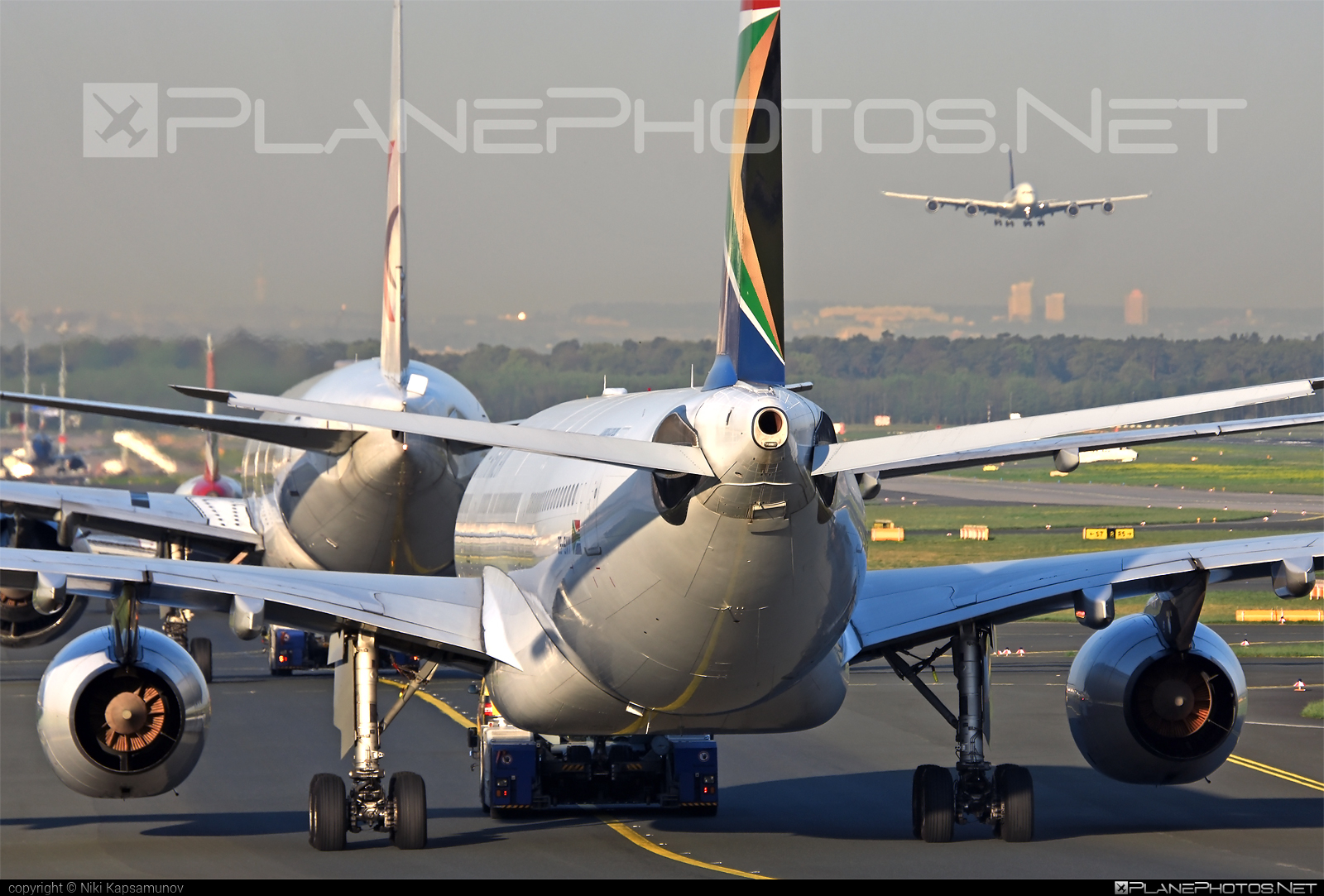 Airbus A330-243 - ZS-SXY operated by South African Airways #a330 #a330family #airbus #airbus330