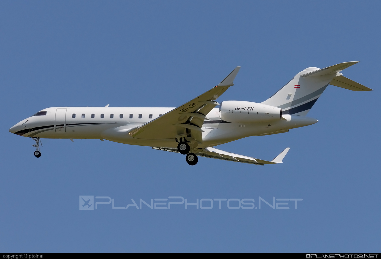Bombardier Global 6000 (BD-700-1A10) - OE-LEM operated by Private operator #bd7001a10 #bombardier #bombardierGlobal #bombardierGlobal6000 #global6000