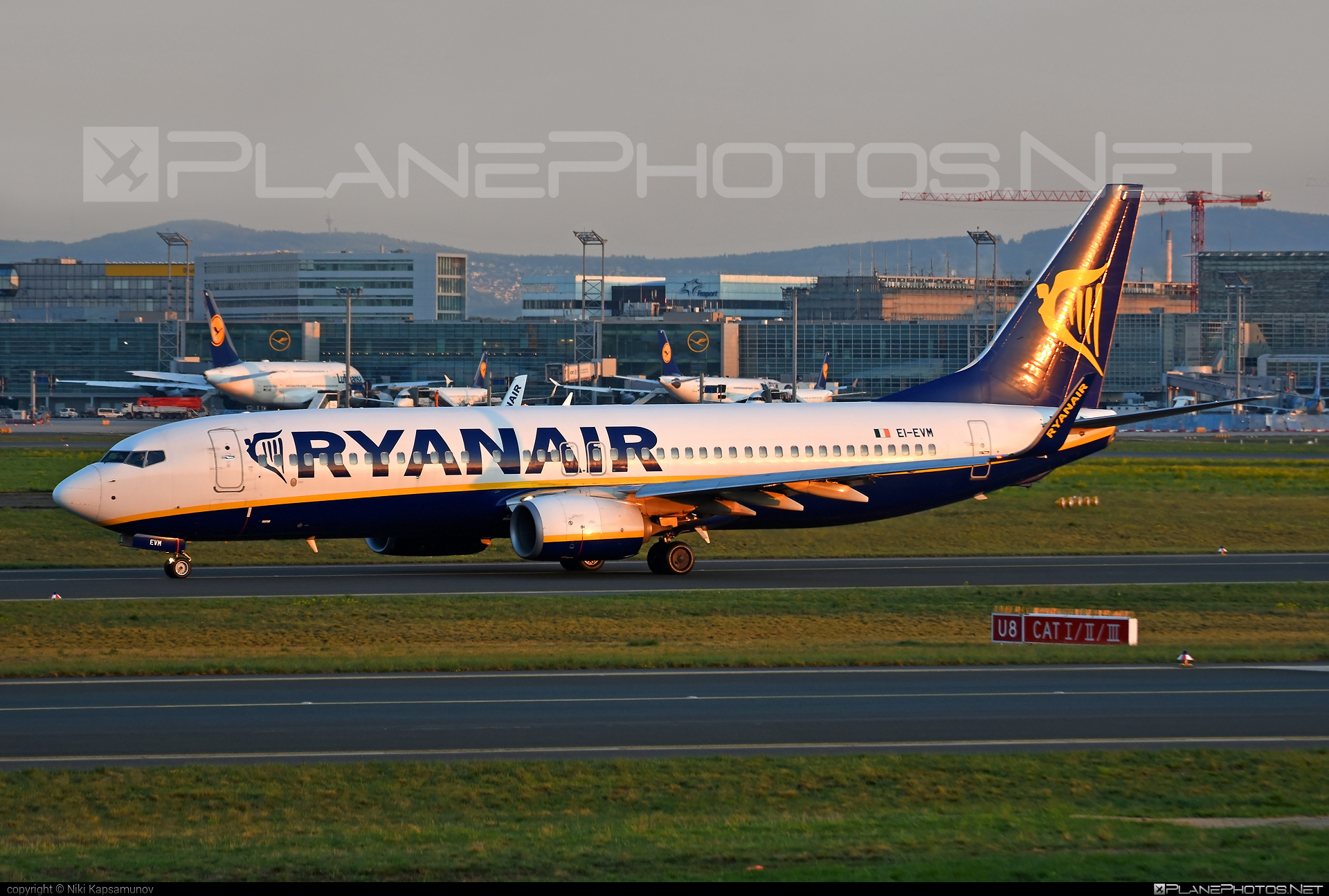 Boeing 737-800 - EI-EVM operated by Ryanair #b737 #b737nextgen #b737ng #boeing #boeing737 #ryanair