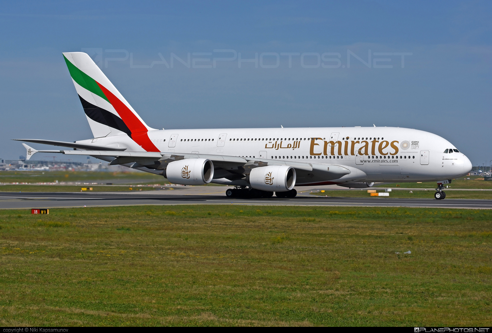 Airbus A380-861 - A6-EEZ operated by Emirates #a380 #a380family #airbus #airbus380 #emirates