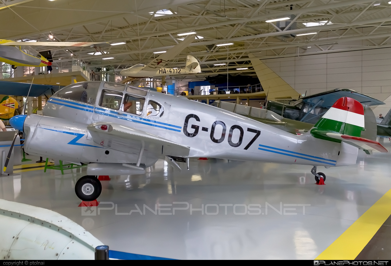 Aero Ae-45S Super - G-007 operated by Magyar Néphadsereg (Hungarian People's Army) #aero #hungarianpeoplesarmy #magyarnephadsereg