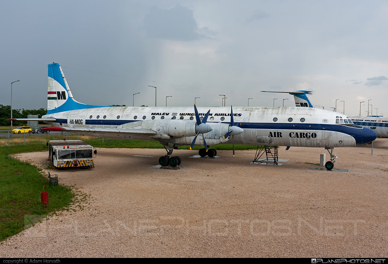 Ilyushin Il-18D - HA-MOG operated by Malev Hungarian Airlines #il18 #il18d #ilyushin
