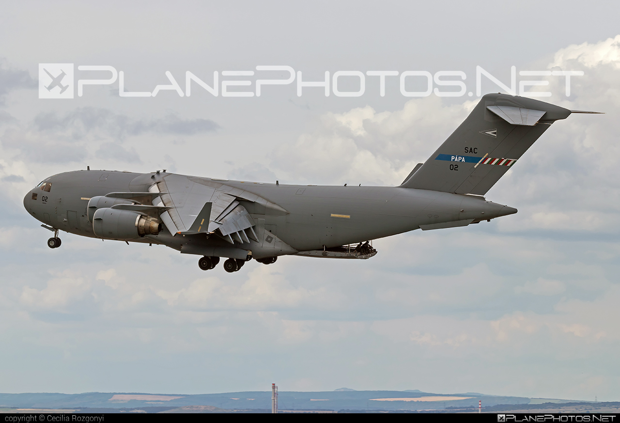 Boeing C-17A Globemaster III - 02 operated by NATO Strategic Airlift Capability (SAC) #boeing #c17 #c17globemaster #globemaster #globemasteriii #natostrategicairliftcapability #redbullairrace #redbullairracebudapest #strategicairliftcapability