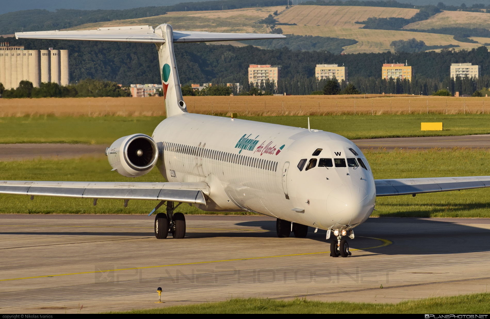McDonnell Douglas MD-82 - LZ-LDW operated by Bulgarian Air Charter #bulgarianaircharter #mcDonnellDouglas #mcdonnelldouglas80 #mcdonnelldouglas82 #mcdonnelldouglasmd80 #mcdonnelldouglasmd82 #md80 #md82
