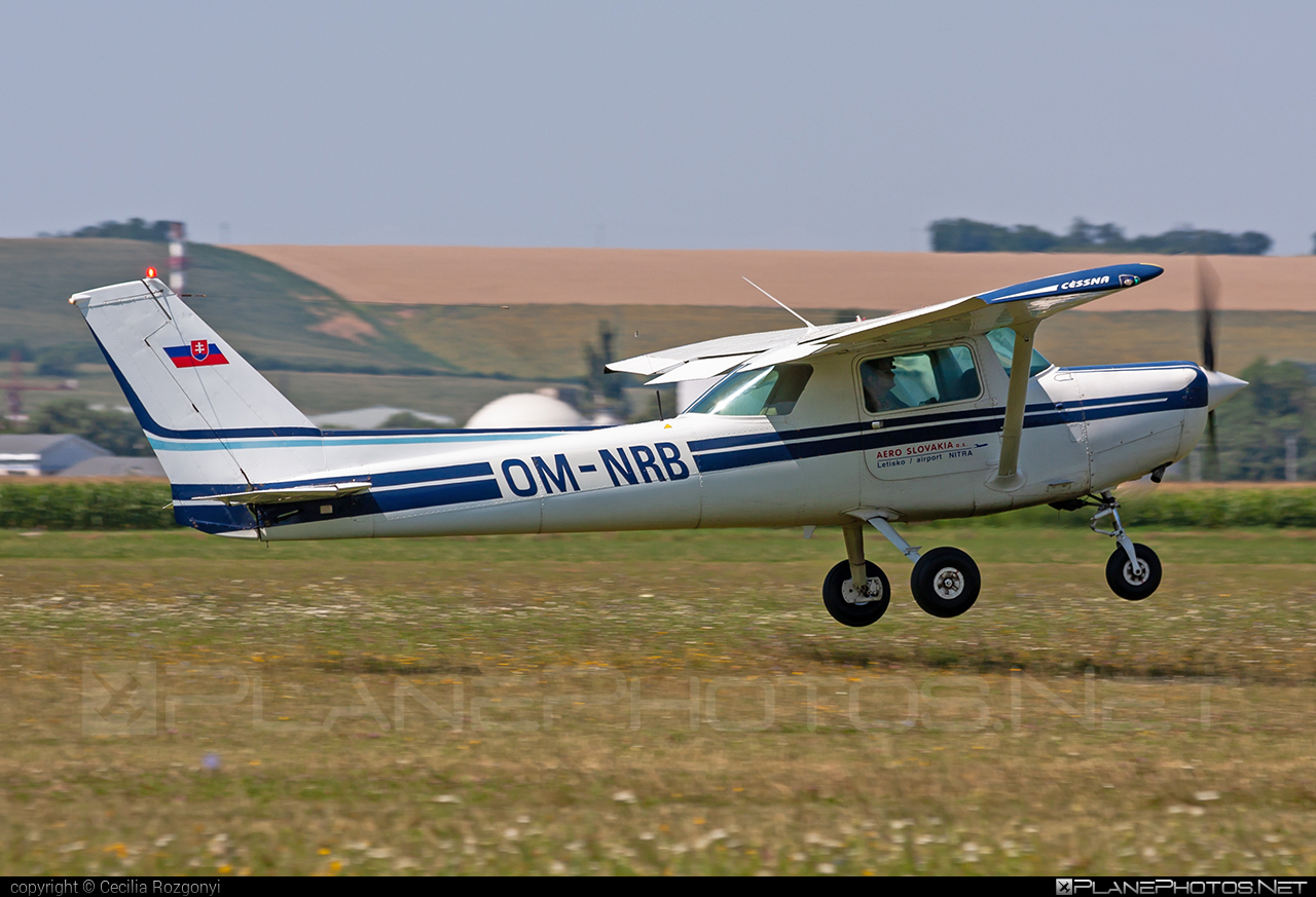 Cessna 152 - OM-NRB operated by AERO SLOVAKIA #aeroslovakia #cessna #cessna152