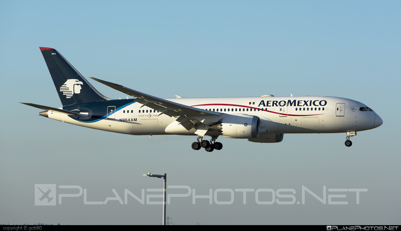 Boeing 787-8 Dreamliner - N964AM operated by Aeroméxico #b787 #boeing #boeing787 #dreamliner