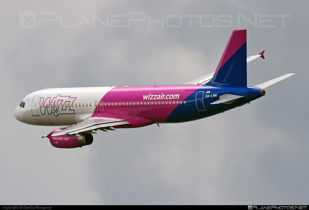Airbus A320-232 - HA-LWM operated by Wizz Air #a320 #a320family #airbus #airbus320 #wizz #wizzair