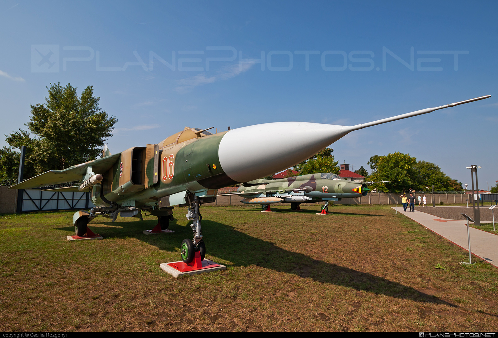 Mikoyan-Gurevich MiG-23MF - 06 operated by Magyar Légierő (Hungarian Air Force) #hungarianairforce #magyarlegiero #mig #mig23 #mig23mf #mikoyangurevich