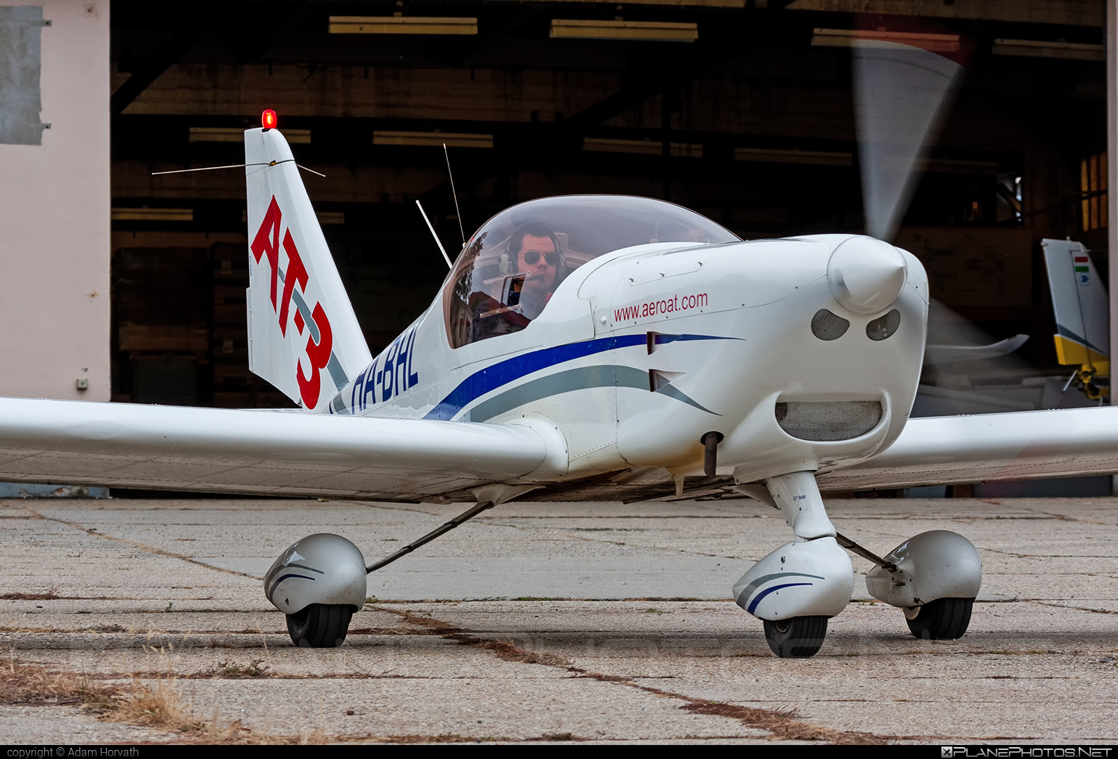 Aero AT AT-3 R100 - HA-BHL operated by Private operator #aeroat #aeroat3 #aeroat3r100