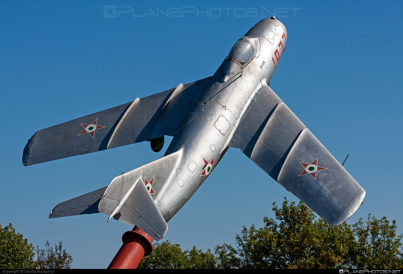 Mikoyan-Gurevich MiG-15bis - 684 operated by Magyar Néphadsereg (Hungarian People's Army) #hungarianpeoplesarmy #magyarnephadsereg #mig #mig15 #mig15bis #mikoyangurevich