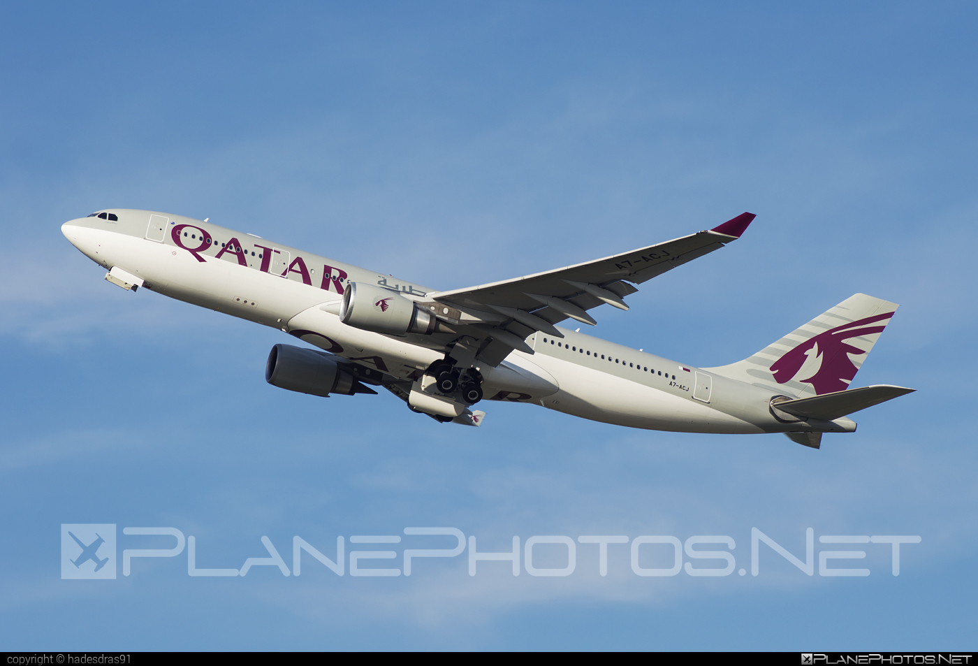 Airbus A330-202 - A7-ACJ operated by Qatar Airways #a330 #a330family #airbus #airbus330 #qatarairways