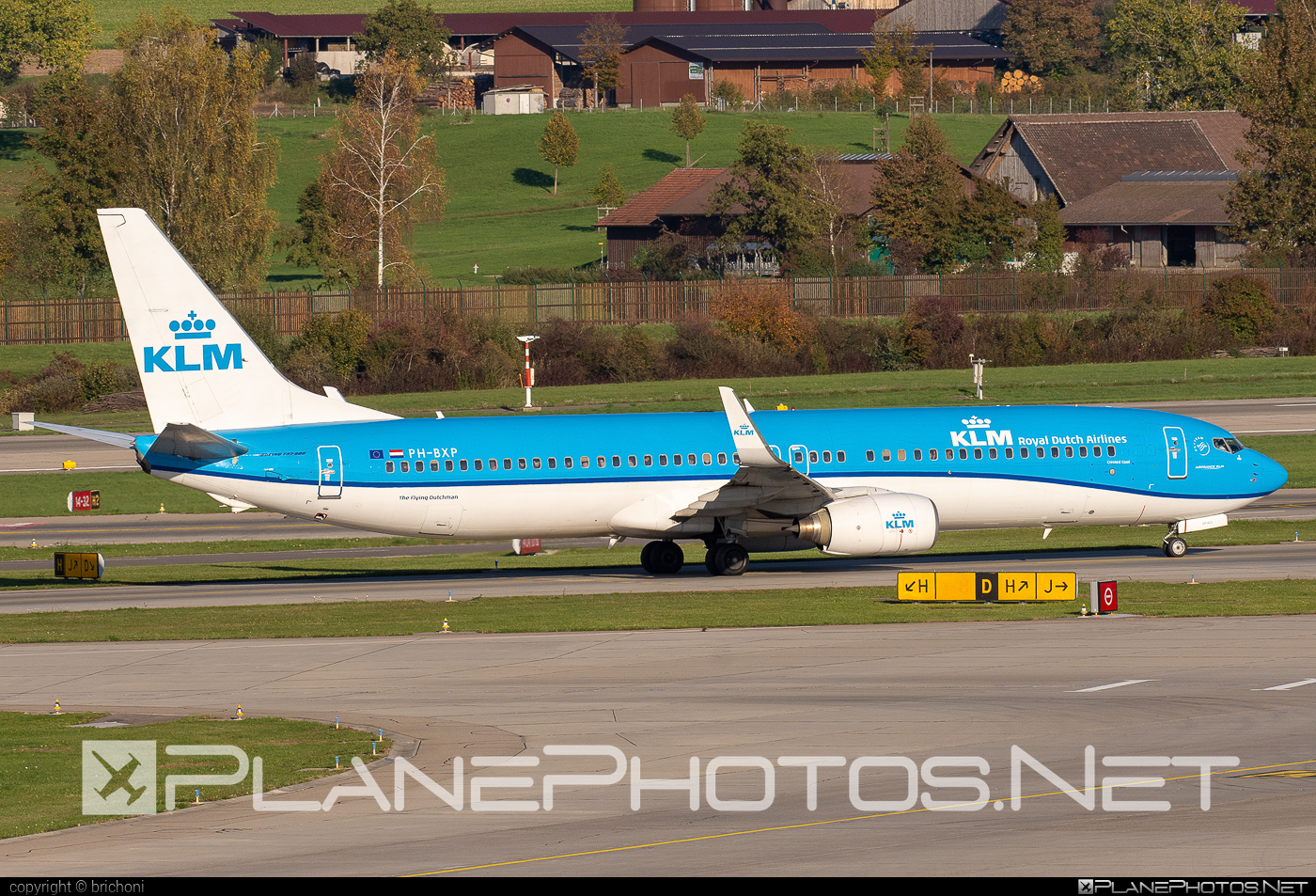 Boeing 737-900 - PH-BXP operated by KLM Royal Dutch Airlines #b737 #b737nextgen #b737ng #boeing #boeing737 #klm #klmroyaldutchairlines #royaldutchairlines
