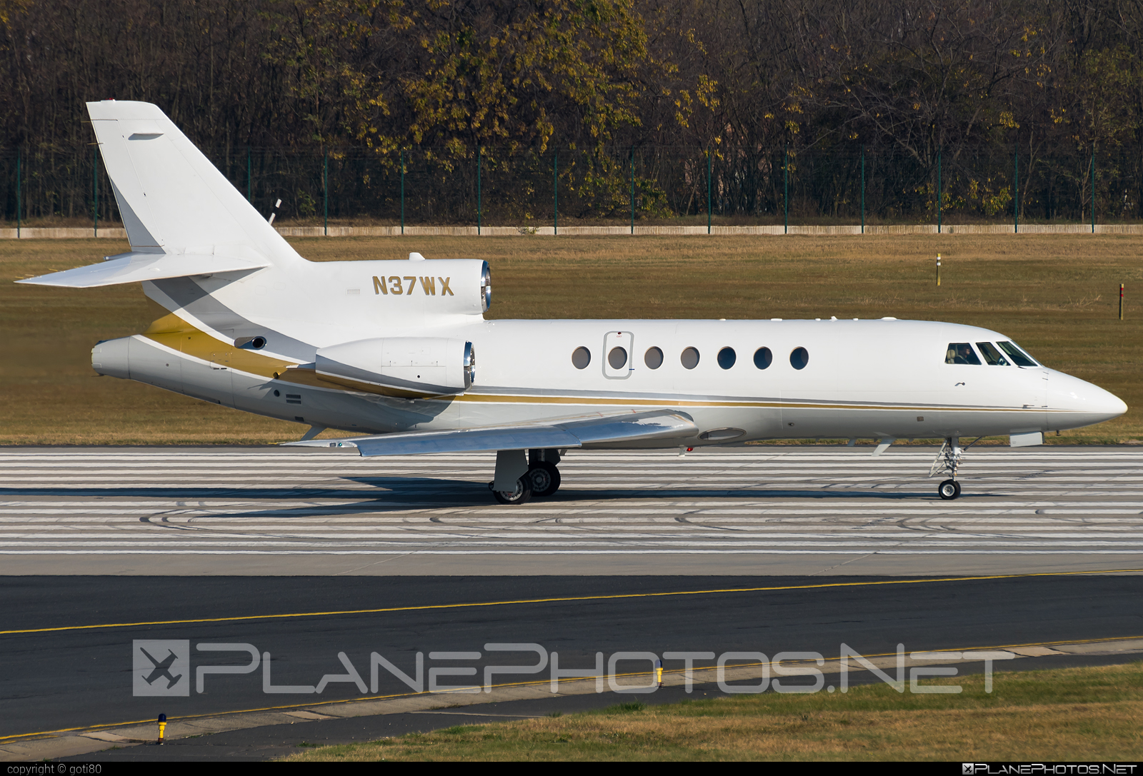 Dassault Falcon 50EX - N37WX operated by Private operator #dassault #dassaultFalcon #dassaultFalcon50 #dassaultFalcon50ex #falcon50 #falcon50ex
