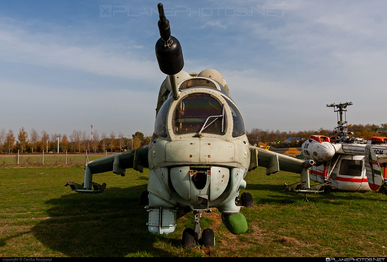 Mil Mi-24D - 96+02 operated by Luftwaffe (German Air Force) #GermanAirForce #luftwaffe #mi24 #mi24d #mil #mil24 #mil24d #milhelicopters