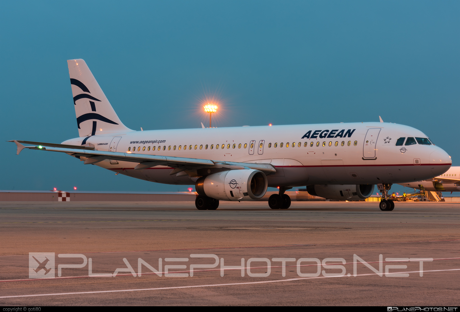 Airbus A320-232 - SX-DVT operated by Aegean Airlines #a320 #a320family #airbus #airbus320