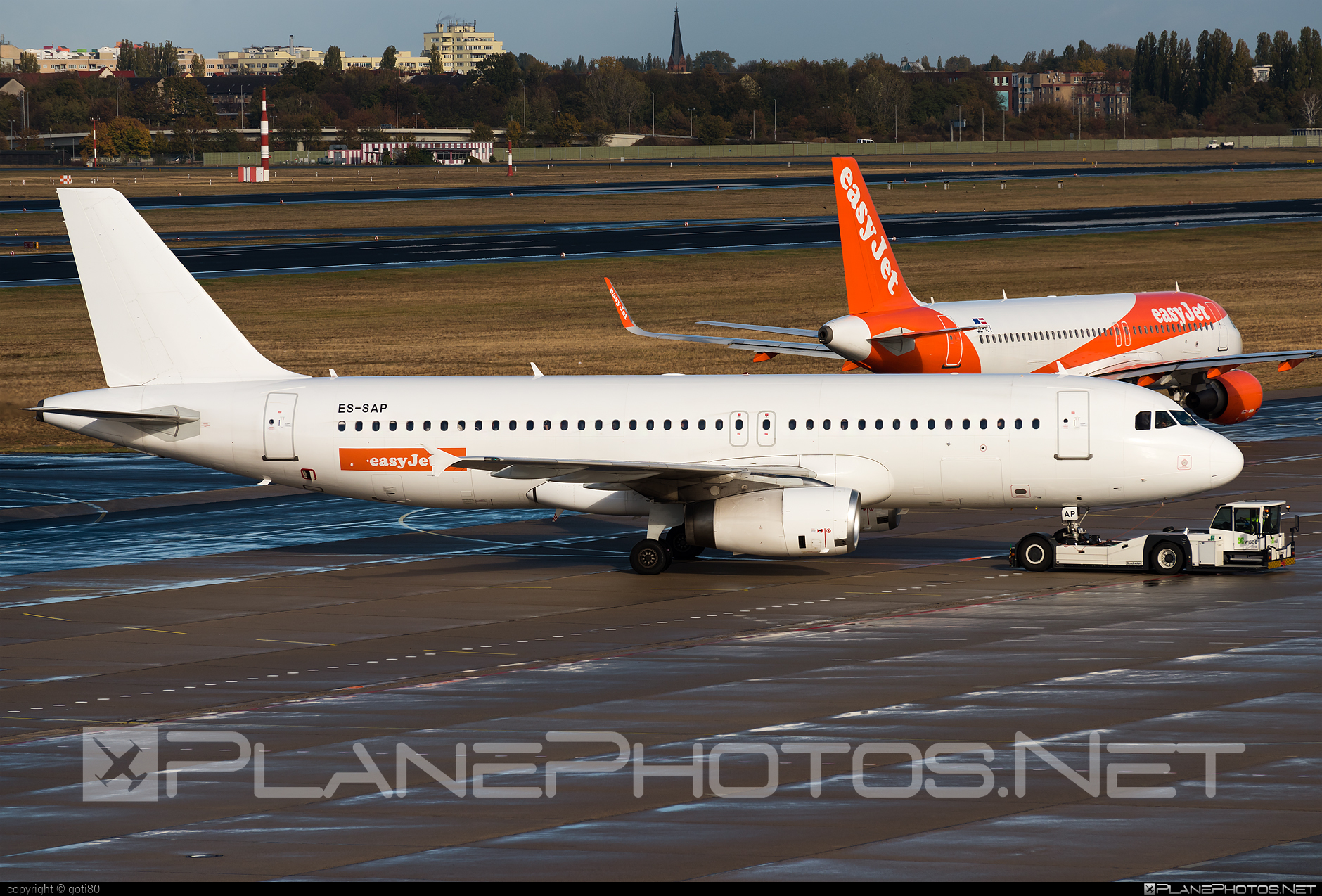 Airbus A320-232 - ES-SAP operated by Smartlynx Airlines Estonia #a320 #a320family #airbus #airbus320 #easyjet